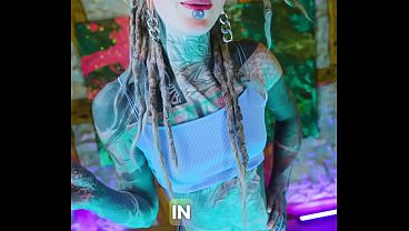 Anuskatzz shows her tongue split. If you wanna know what else she can do with it check out her XXX page !