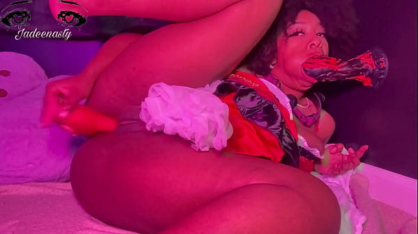 Red riding Loves Getting Her Holes ReSized