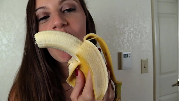 Ashlynn Taylor Eating Banana