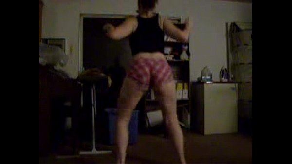 Ass Shaking to Mr. Smith