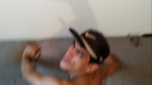 Download Video - Makonheiro levando pik