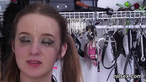 Foxy chick was brought in anus asylum for awkwa...