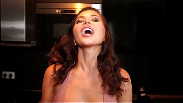 Late Night Time Sneaky Fuck Session with Anna Polina