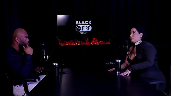 It was opened with her mother, had content leaked, and wants to be treated like a bitch - Pri Melancia (WATCH ON: SHEER/RED)