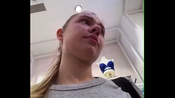Download Video - Crazy fingering in the public