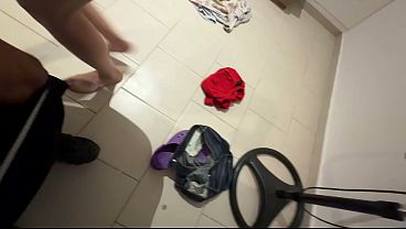 My neighbor asked me for help fixing her PC, but I don't know how to fix PCs, so I just slept with her.