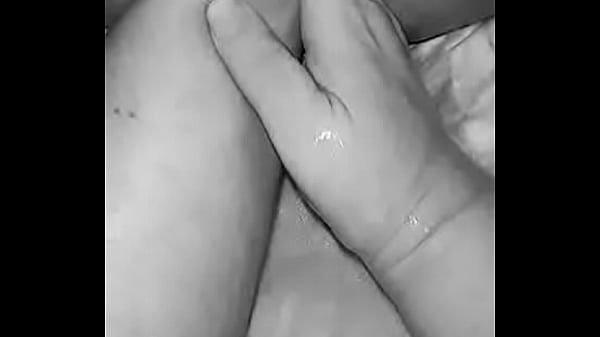 My girl fists me well 7382