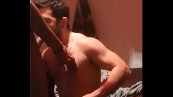 Download Video - Mamandole el culo al instructor de gym