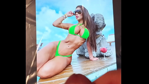 Mayara Della Vega (@Mayaradelavega) 1 Cum Hommage