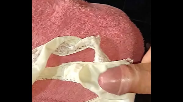 Download Video - A ido de mi hermana