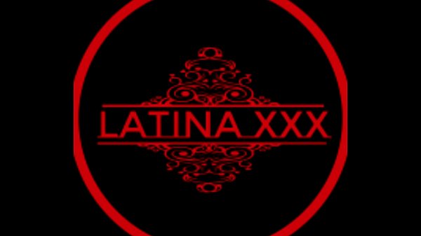 Download Video - 27 year old woman plays with her ass