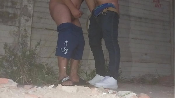 Download Video - COJIENDO EN EL CALLEJON