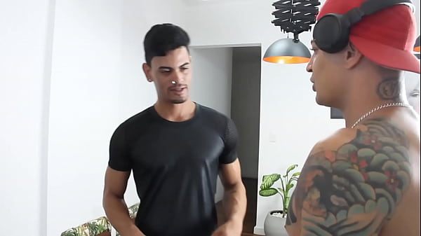 Download Video - ACABEI FODENDO O CU DO PERSONAL