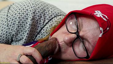 chubby granny gets anal fucked by an bbc electrician