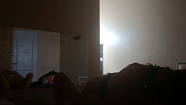 Me monta en motel bien rico