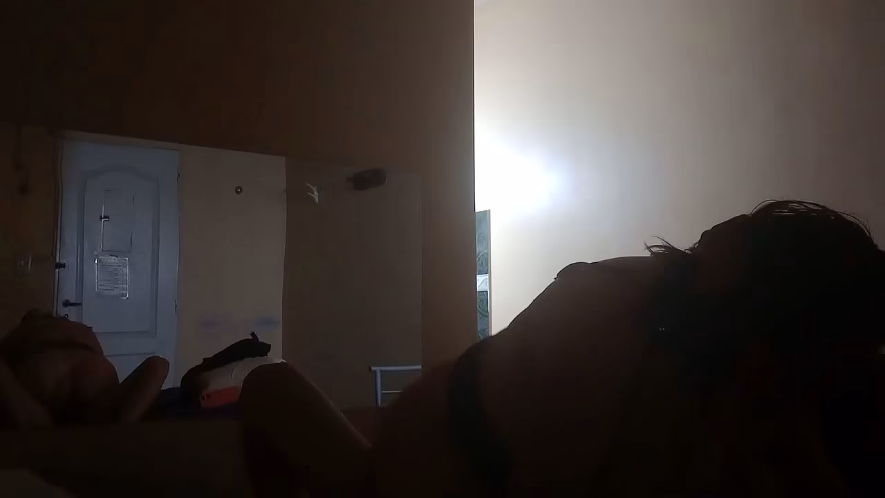 Me monta en motel bien rico