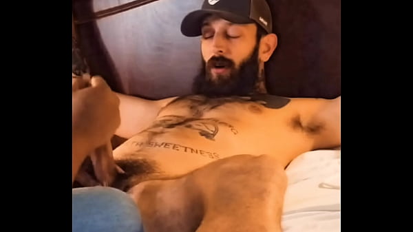 MATT MUCK II - BOUND & MILKED (V-CUT/FULL SESSI...