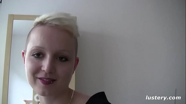 Download Video - Horny GF Handles Cock Like a Pro - Lustery