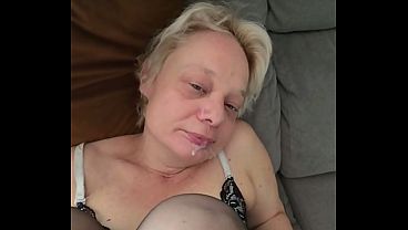 I love having hot sperm all over my face