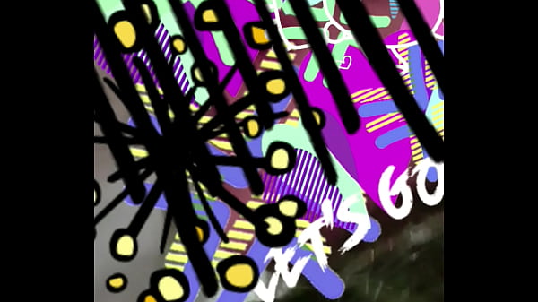 Manger À Quatre Pattes Femme Chaude