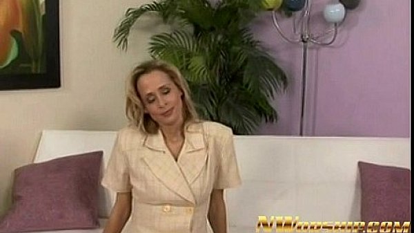 Milf slut goes for bbc