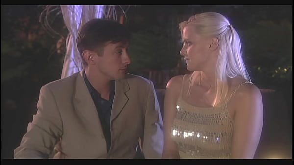 बेस्ट वाइफ वर्जिन को मोटा लंड से आदिवासी की जमकर चोदा