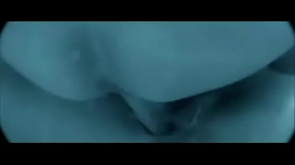Cindy Has Hardcore Sex in the Jacuzzi Tub with Her Boyfriend