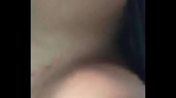 thumb tetas