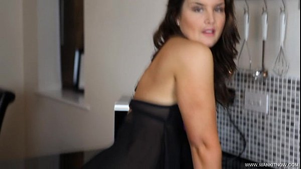 ELLE BROOK Private Show SD