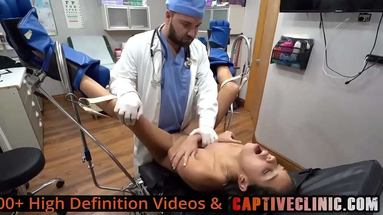 ¡El doctor Tampa toma la virginidad de Aria Nicole mientras recibe terapia de conversión lésbica de las enfermeras Channy Crossfire y Genesis! Película completa en BondageClinicCom!
                      lesbian teen pussy lesbians creampie girl asian humiliation doctor movie orgasm reality bound clinic medical restrained natural tits conversion medfet japanese teens doctor tampa channy crossfire aria nicole muchos negros