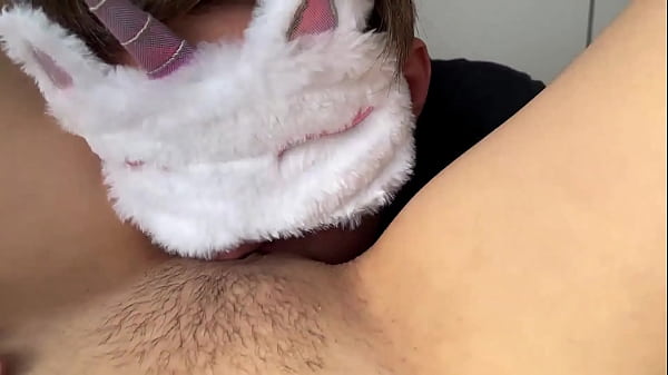 stepsister decided to fuck with her stepbrother and let him taste her pussy