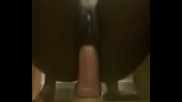 thumb squirting thot