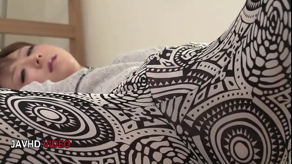 Slim Asian Babe Gives Mind-Blowing Blowjob for a Hot POV Cumshot Session