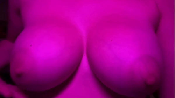 Italian Big Tits Milf Artemisia Love Making her tits bounce for you