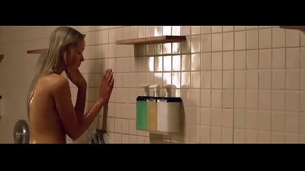 Katrina Bowden - Nurse 3d