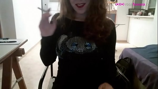 Smoking hot - Rosafuxxxia