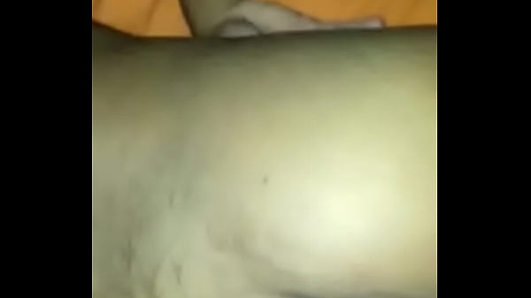 Tirando Sangue do cú do Viadinho