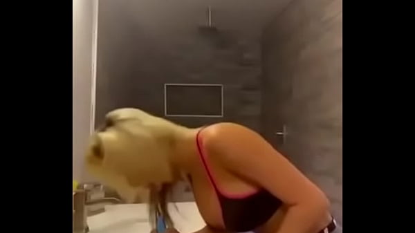 Toothbrush Blowjob