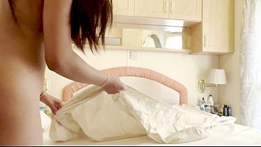 Real Hidden Cam: 18 Year Old Thai Teen Emma P Changing Sheets Completely Naked - Voyeur Spy Cam
