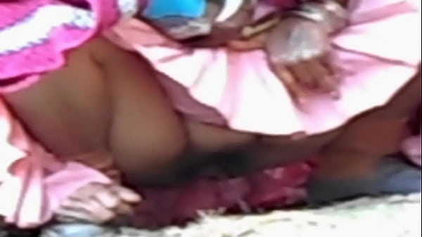Desi Piss