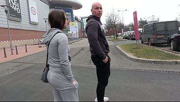 Horny Dom Meets Takevan - Aisha Bahadur