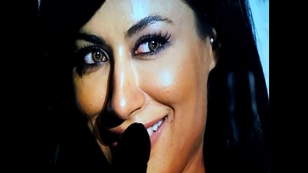 Download Video - actress cum tribute
