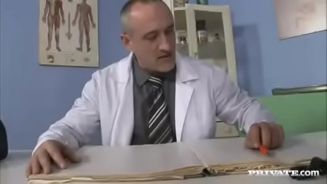 Jennifer visita a su médico para una digitación, una follada anal y un facial
                    anal blonde milf blowjob skinny deep throat indoor round ass facial cumshot perfect ass 1 on 1 fake tits puffy nipples slim body perfect tits white skin medium hair slim waist skinny body trimmed pussy hair muchos negros