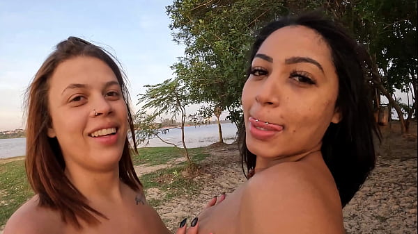 Download Video - Peguei a esposa de um casal de amigos - Soraya Castro - Ma Santos