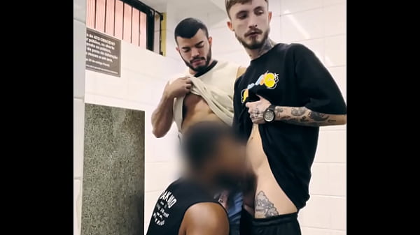 BANHEIRAO COM PUTOS MALHADOS