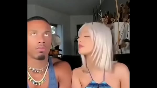 La MADRE de Raid es cogida por la gran verga de...