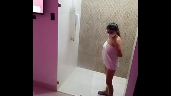 I had a lot of sex tonight and I have to clean my vagina from all the semen deposited inside