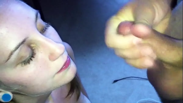 loves cum!