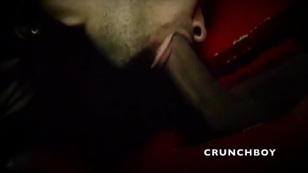 suking straigth cock in, glory holes