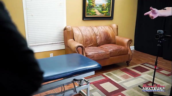 Petite Brunette Nica And Kinky Blonde Keyton Finger Bang Each Other!